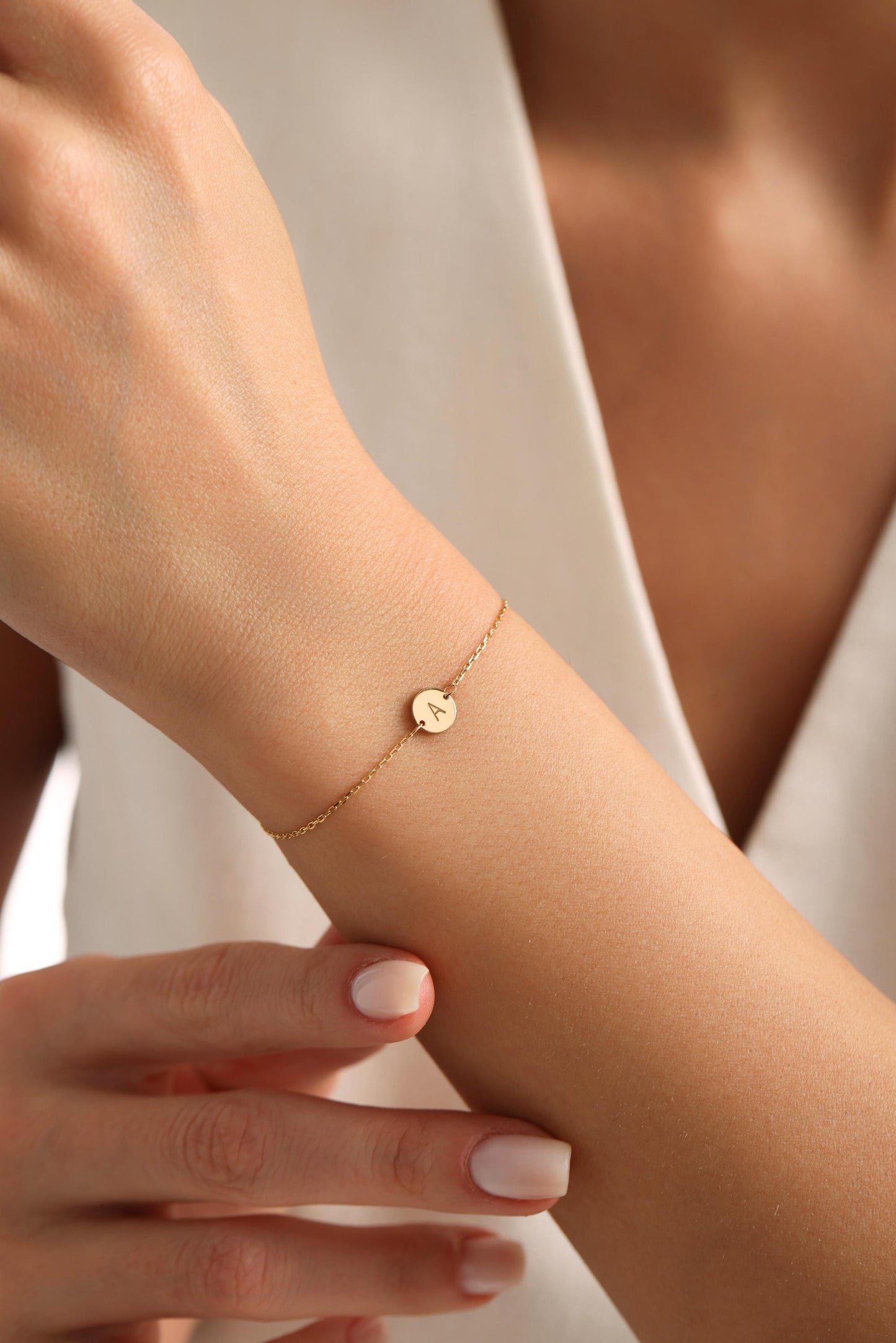 Personalized Gold Initial Disc Bracelet, Dainty Letter Bracelet, Minimalist Jewelry Gift for Her, Bridesmaid or Birthday Gift for Mom