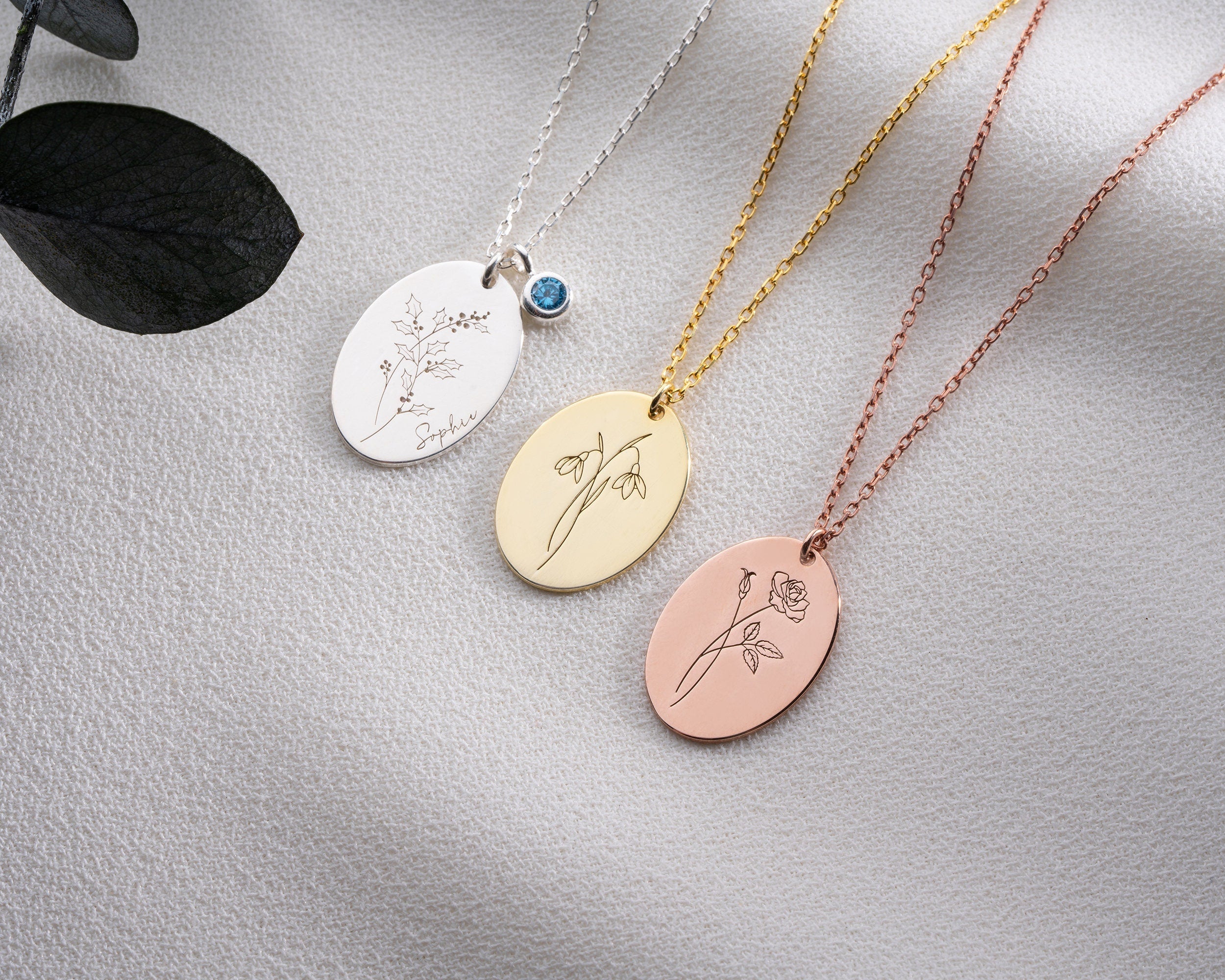Personalised Birth Month Necklace, Holly Berry December Necklace, Silver Birth Flower Necklace with Birthstone, Daughter Birthday Gift