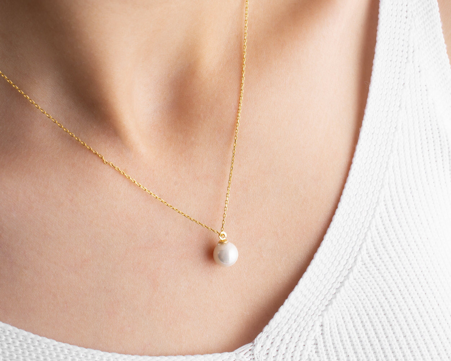 Dainty Pearl Necklace, Single Pearl Necklace, Sterling Silver White Pearl Pendant, Bridal Shower, Bride, Bridesmaid, Wedding, New Mom Gift