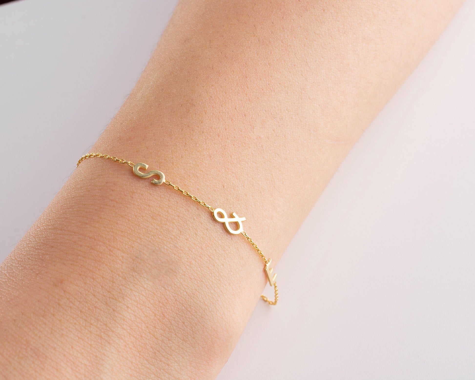Dainty Initial Bracelet, Personalised Letter Bracelet with Birthstone, Gold Initial Bracelet, Bridesmaid Bracelet, Mother Birthday Gift