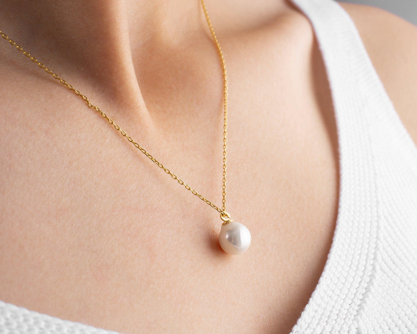 Dainty Pearl Necklace, Single Pearl Necklace, Sterling Silver White Pearl Pendant, Bridal Shower, Bride, Bridesmaid, Wedding, New Mom Gift