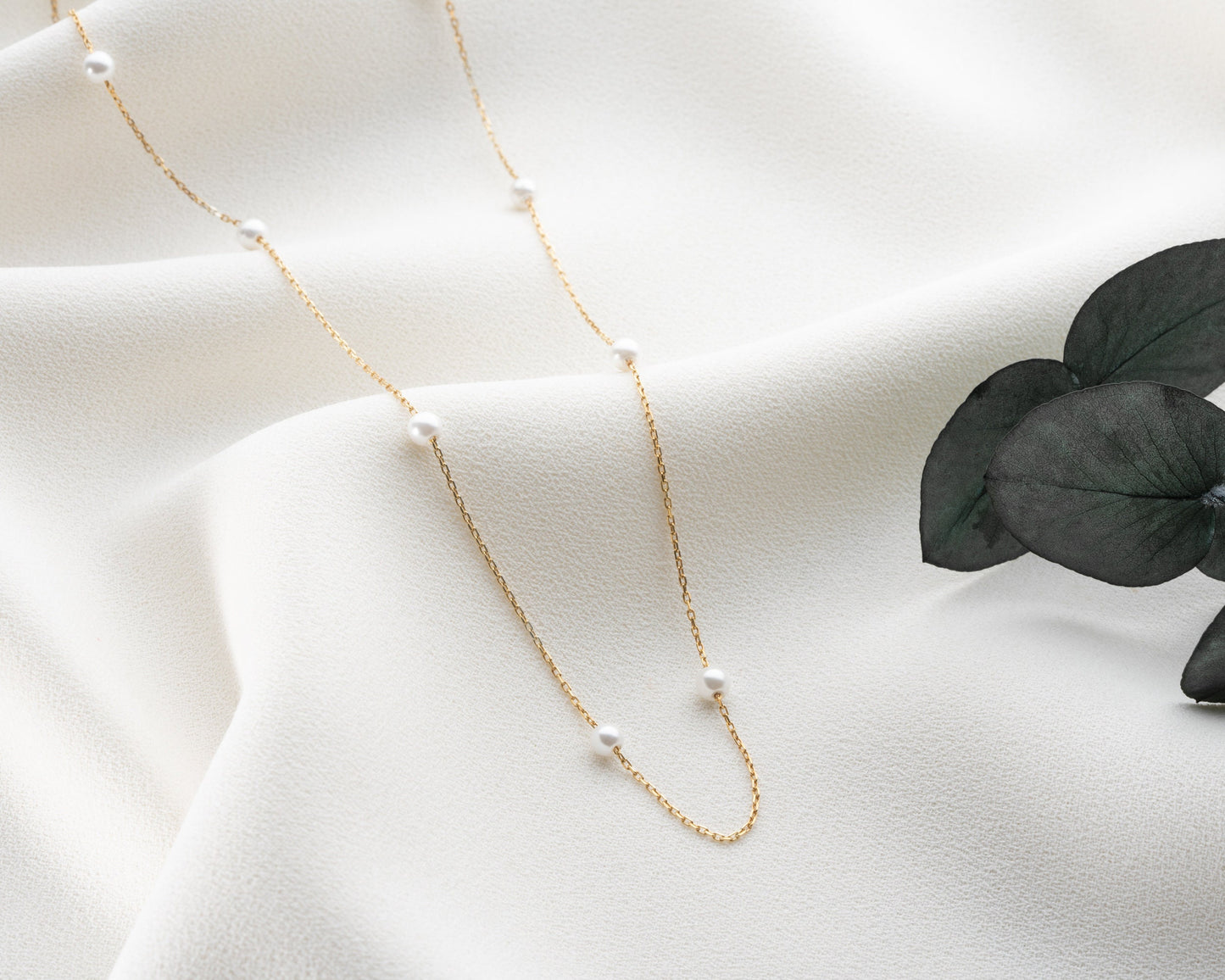 14k Gold Multiple Pearl Necklace, Tiny Pearl Necklace, Dainty Wedding Necklace, Bride Pearl Jewellery, Bridesmaid Necklace