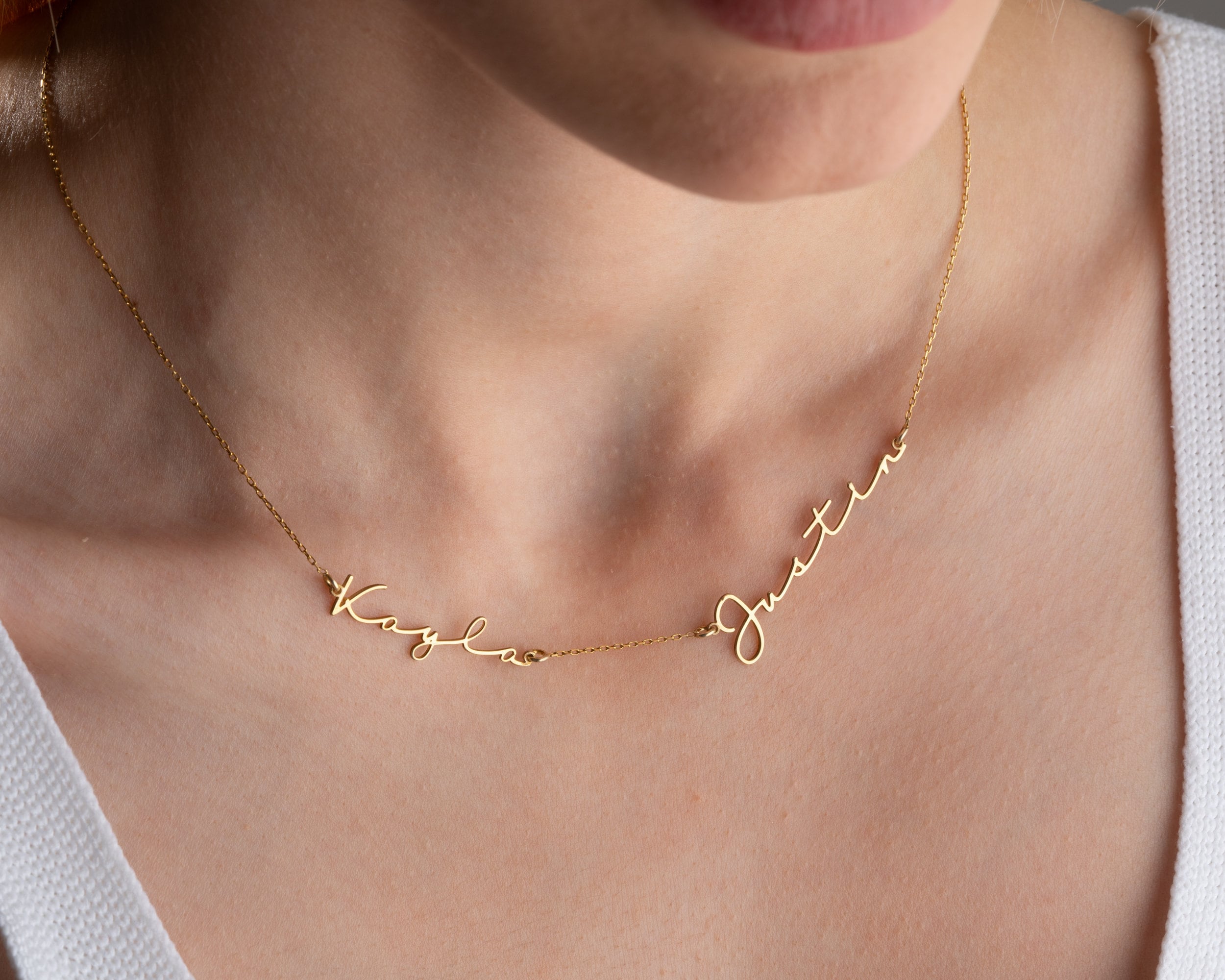 Multiple name necklace for women in gold with 2 names - customizable up to 5 names
