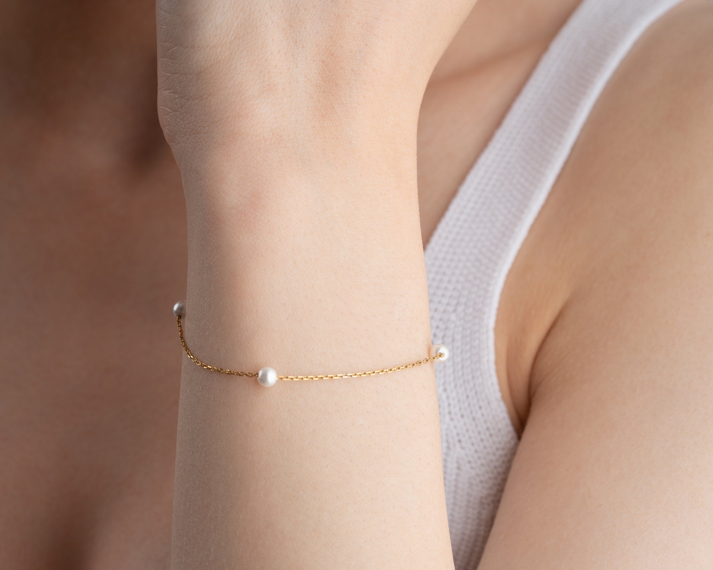 Dainty Pearl Bracelet, Wedding Jewellery, Bridesmaid Gift
