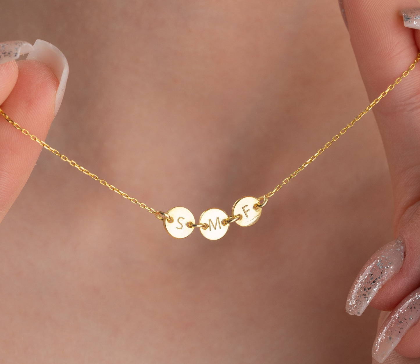 Personalized Gold Initial Disc Bracelet, Dainty Letter Bracelet, Minimalist Jewelry Gift for Her, Bridesmaid or Birthday Gift for Mom