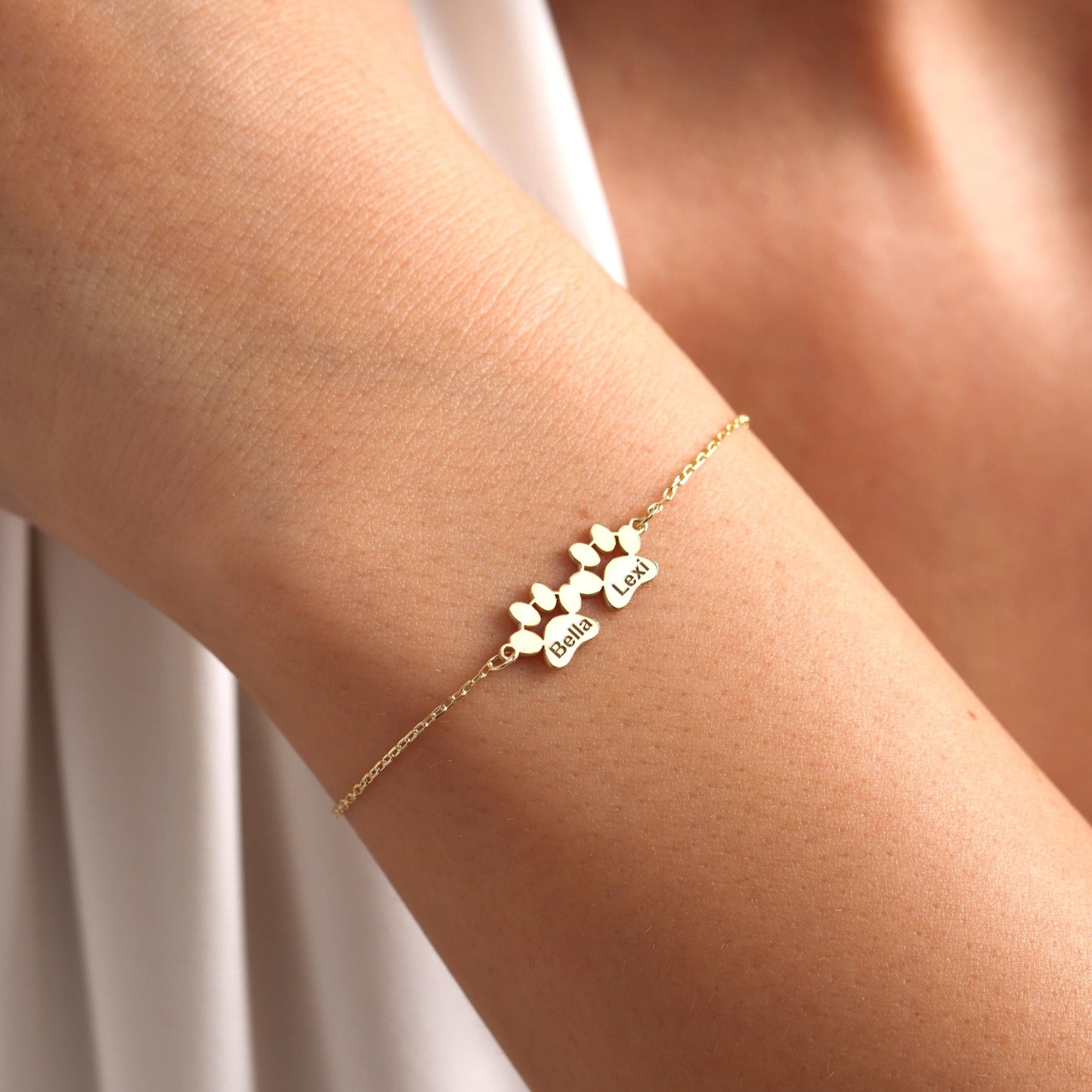 Gold Paw Print Bracelet with Name, Personalised Dog Paw Bracelet, Dog Mom Bracelet, Pet Memorial Gift, Dog Loss Gift