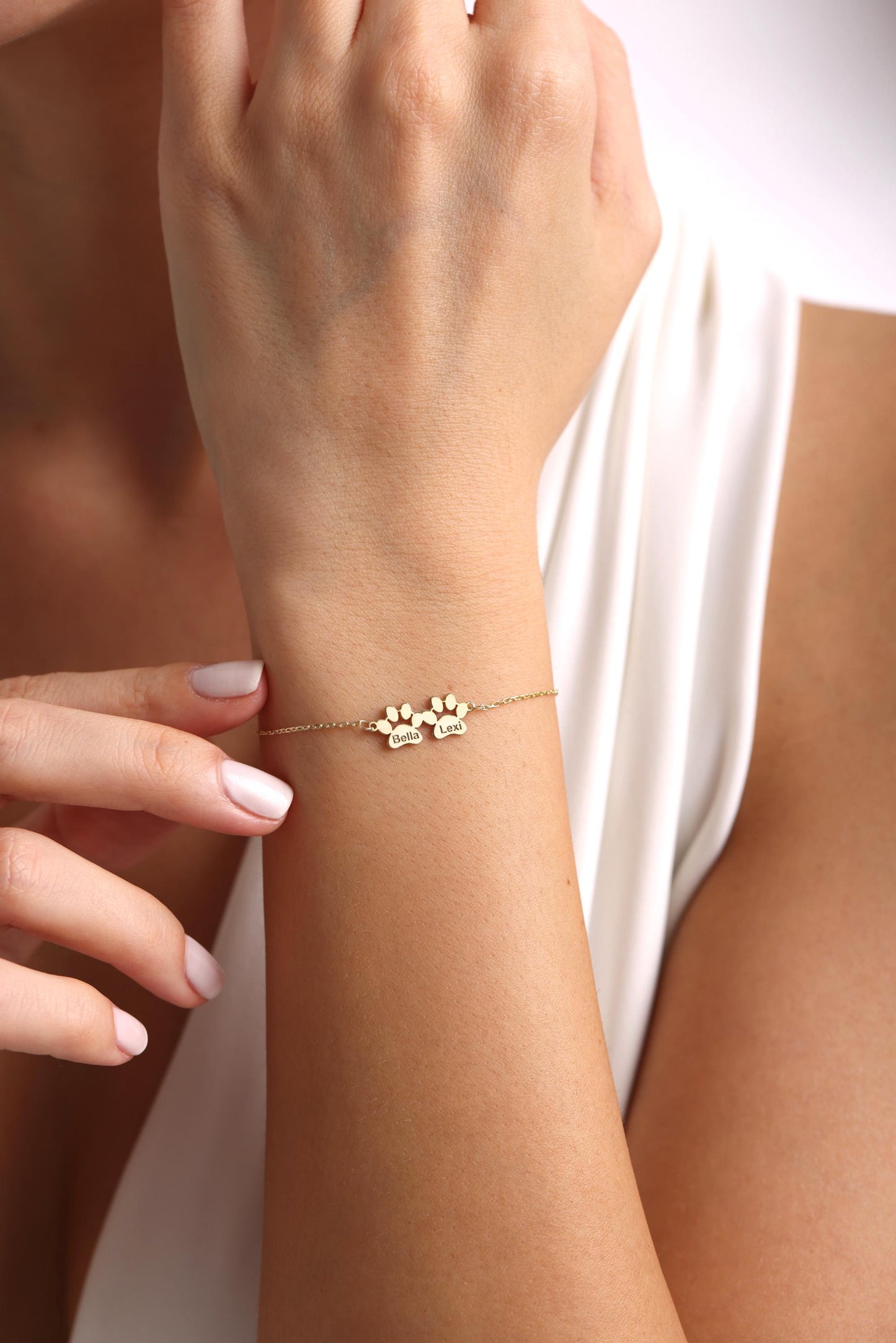 Gold Paw Print Bracelet with Name, Personalised Dog Paw Bracelet, Dog Mom Bracelet, Pet Memorial Gift, Dog Loss Gift