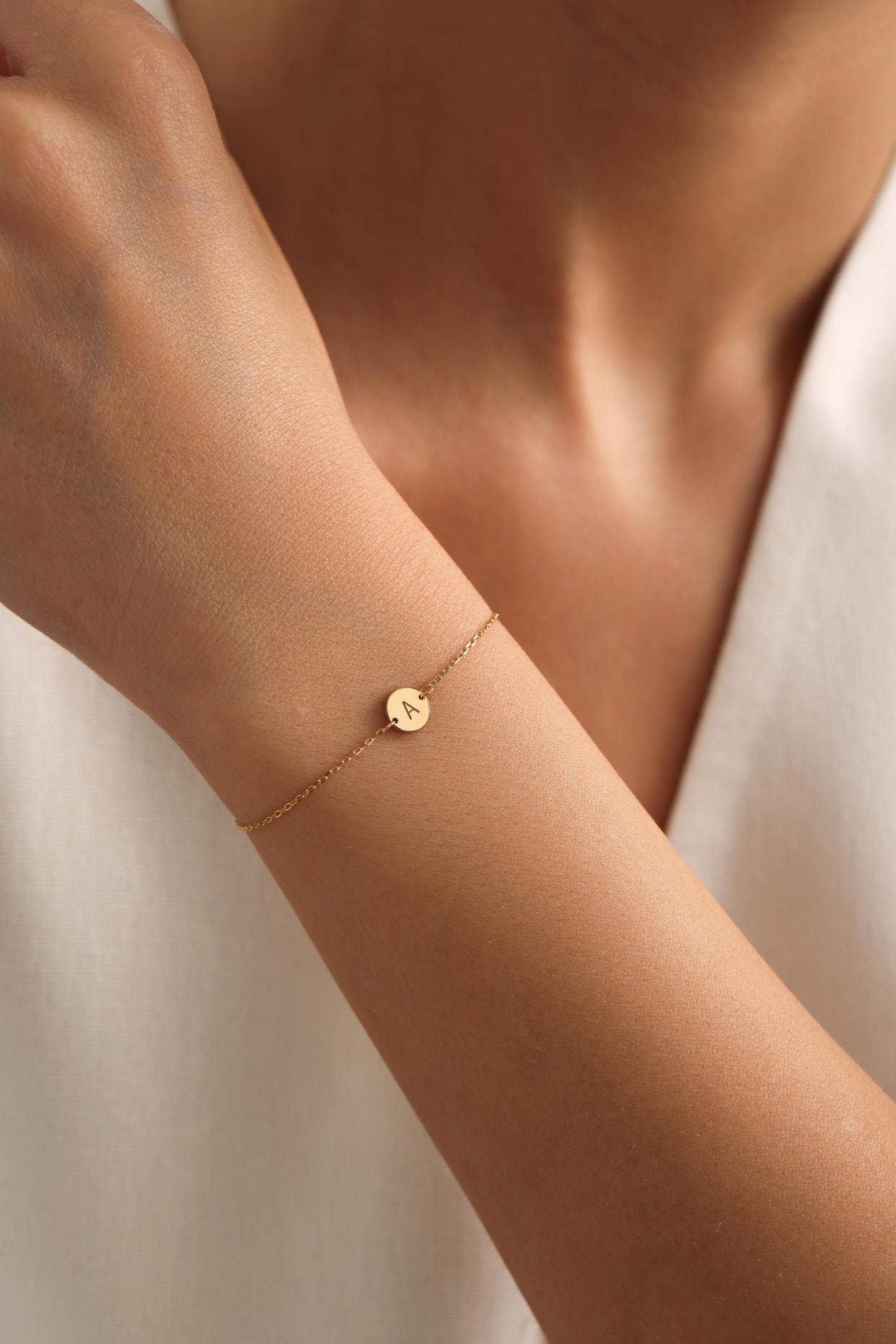 Personalized Gold Initial Disc Bracelet, Dainty Letter Bracelet, Minimalist Jewelry Gift for Her, Bridesmaid or Birthday Gift for Mom
