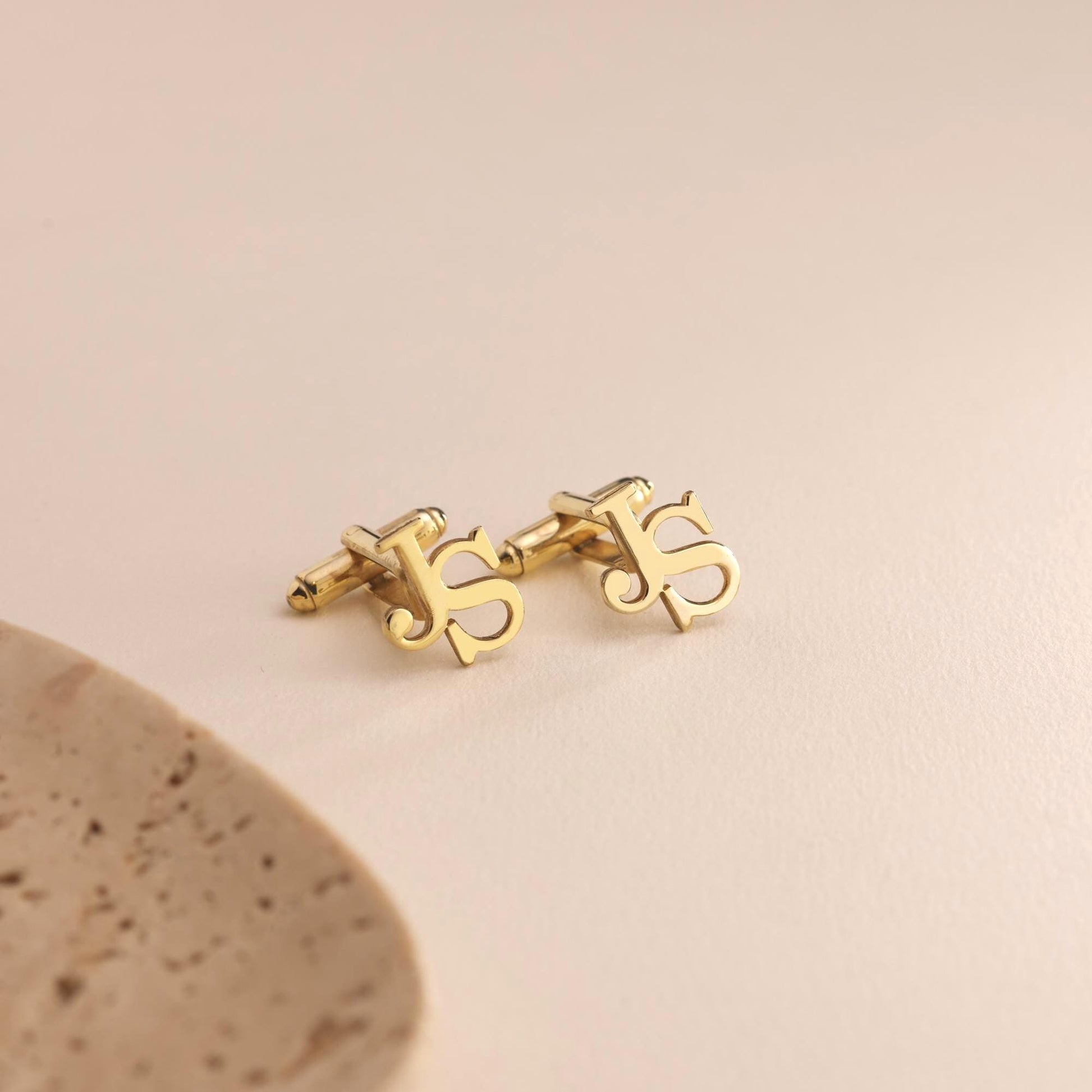 Personalized Initial Cufflinks for Men, Custom Monogram Cufflinks Gift for Groom, Groomsmen, Wedding, Father's Day, Business Suit Accessory