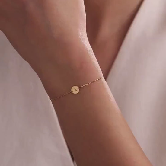 Personalized Gold Initial Disc Bracelet, Dainty Letter Bracelet, Minimalist Jewelry Gift for Her, Bridesmaid or Birthday Gift for Mom