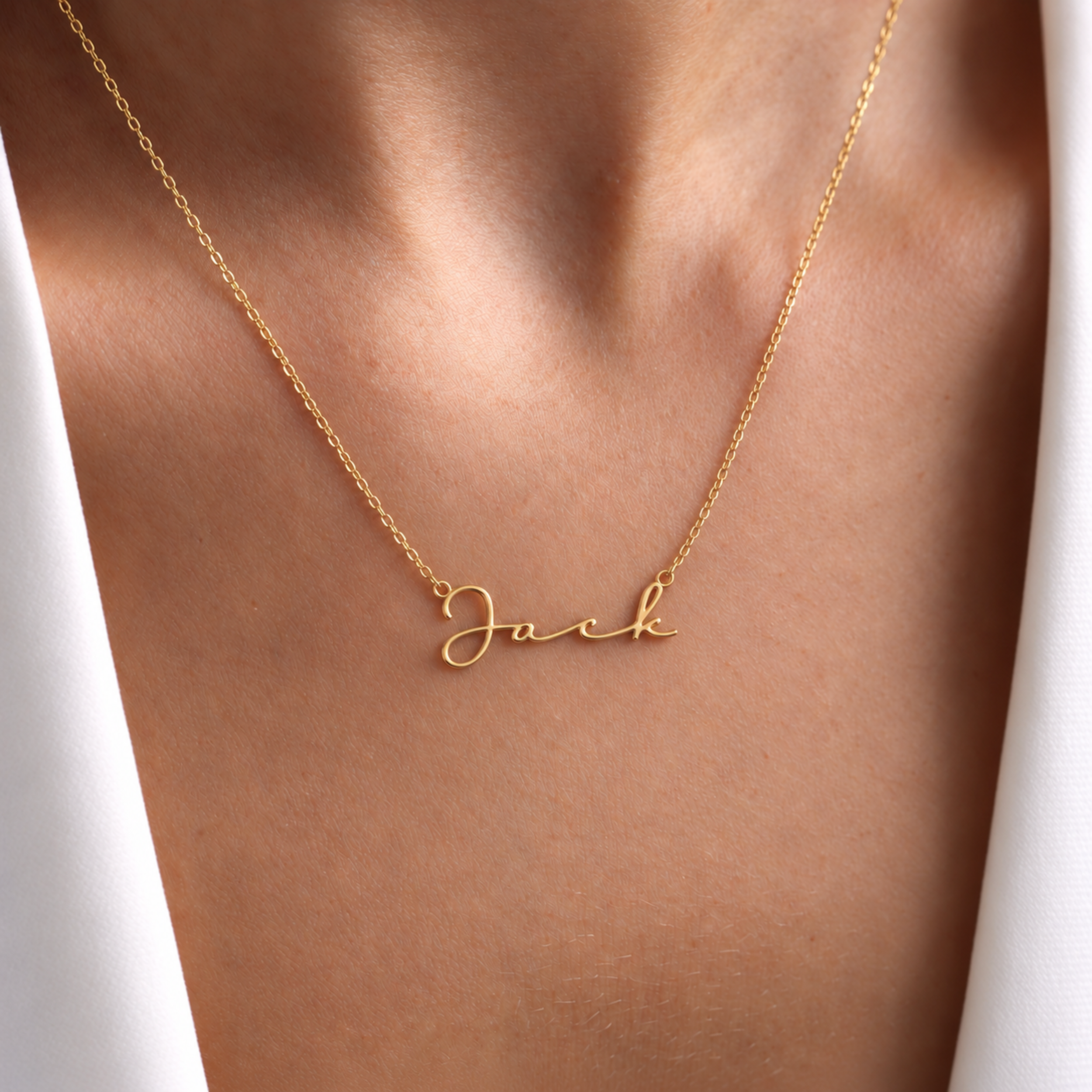 Personalized script name necklace in gold finish – custom cursive name necklace in 925 sterling silver gold-plated
